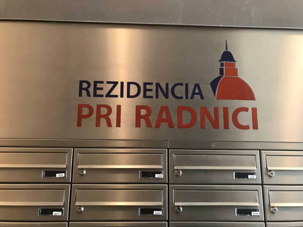 Apartman Pri Radnici Кошице Екстер'єр фото